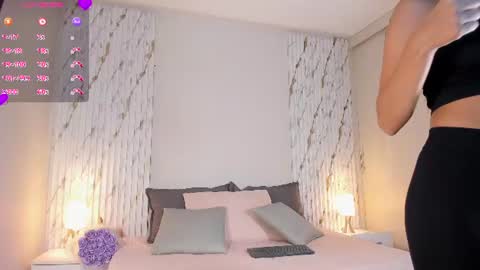 missvioleet online show from July 2026 06:54:02 PM