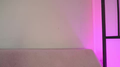 Pau OFmissweetpeach online show from February 2026 12:42:02 AM