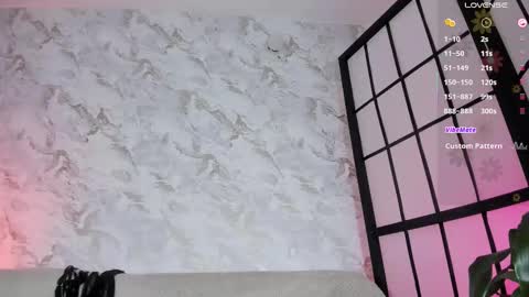 Pau OFmissweetpeach online show from March 2026 02:05:02 AM