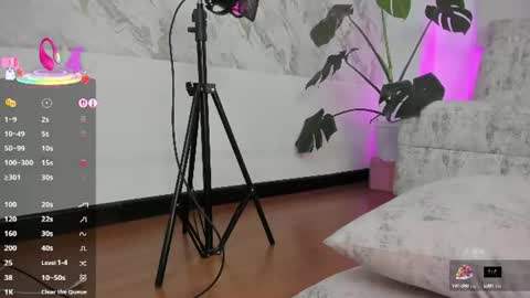 Pau OFmissweetpeach online show from July 2026 10:24:01 AM