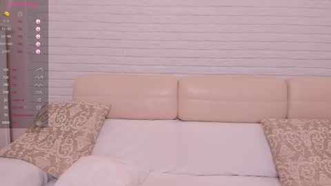 Snapshot of missxcaprice chatting on March 2025 05:54:01 AM missxcaprice online show from March 2025 05:54:01 AM