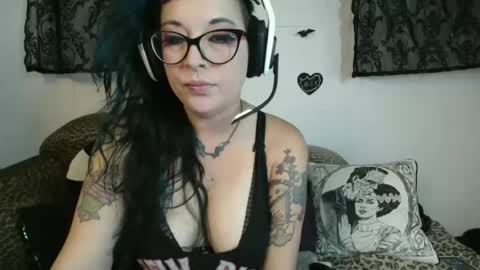 Missy Dee online show from July 2026 06:31:02 AM