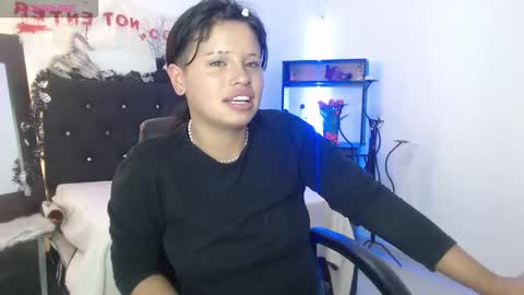 missy_eyess online show from October 2025 04:27:01 AM