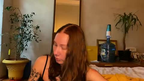 Snapshot of misszlataa chatting on September 2025 10:29:01 AM Zlata online show from September 2025 10:29:01 AM