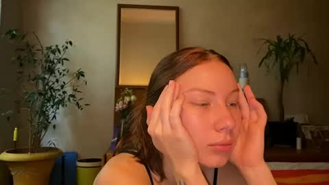 Snapshot of misszlataa chatting on October 2025 06:45:01 AM Zlata online show from October 2025 06:45:01 AM