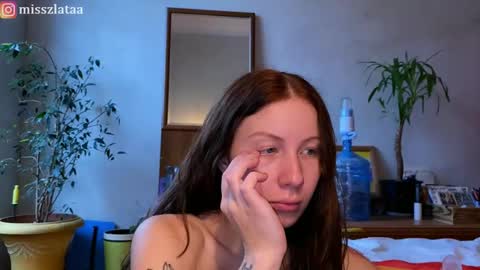 Snapshot of misszlataa chatting on October 2025 09:33:01 AM Zlata online show from October 2025 09:33:01 AM
