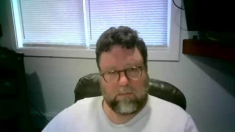 Mr. Happy online show from February 2025 12:24:01 AM