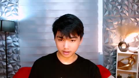 Snapshot of mister_officer chatting on December 2024 07:46:02 PM SAINT SACHI will make your day online show from December 2024 07:46:02 PM