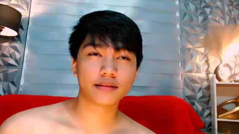 Snapshot of mister_officer chatting on December 2024 01:59:02 PM SAINT SACHI will make your day online show from December 2024 01:59:02 PM