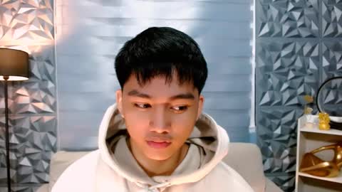 Snapshot of mister_officer chatting on December 2024 12:46:02 AM SAINT SACHI will make your day online show from December 2024 12:46:02 AM