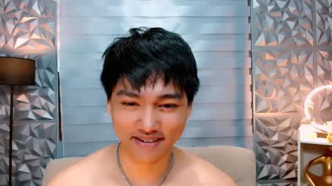 Snapshot of mister_officer chatting on January 2025 12:18:01 PM SAINT SACHI will make your day online show from January 2025 12:18:01 PM