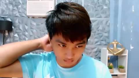 Snapshot of mister_officer chatting on November 2025 10:34:02 PM SAINT SACHI will make your day online show from November 2025 10:34:02 PM