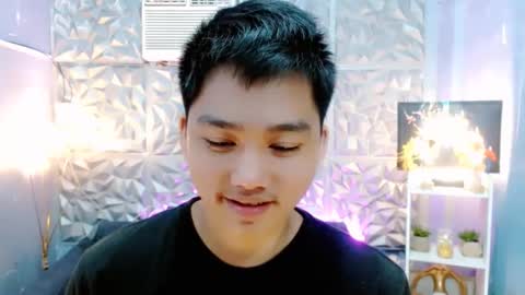 Snapshot of mister_officer chatting on December 2025 05:09:02 PM SAINT SACHI will make your day online show from December 2025 05:09:02 PM