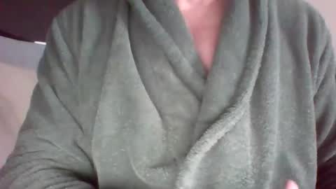 Snapshot of mister_tommm80 chatting on November 2025 07:58:01 AM mister_tommm80 online show from November 2025 07:58:01 AM