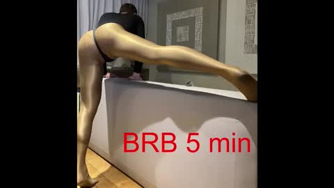 misterbobbyxx online show from October 2025 04:22:02 AM