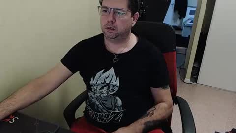 Snapshot of mistercoeur1 chatting on December 2024 08:18:01 AM mistercoeur online show from December 2024 08:18:01 AM