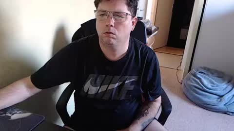 Snapshot of mistercoeur1 chatting on February 2025 04:31:01 PM mistercoeur online show from February 2025 04:31:01 PM