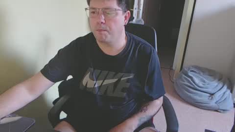 Snapshot of mistercoeur1 chatting on February 2025 08:11:02 AM mistercoeur online show from February 2025 08:11:02 AM