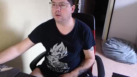 Snapshot of mistercoeur1 chatting on February 2025 07:50:01 AM mistercoeur online show from February 2025 07:50:01 AM