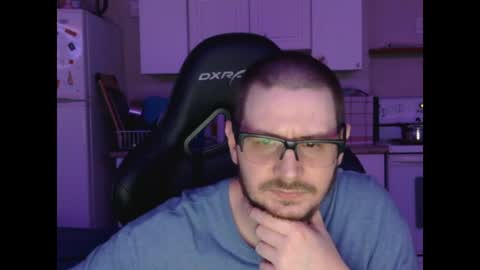 Snapshot of misterheadphones chatting on July 2026 01:58:33 AM MisterHeadphones online show from July 2026 01:58:33 AM