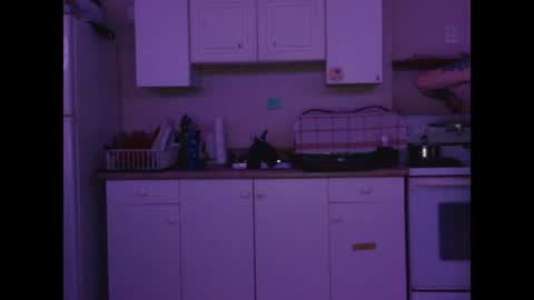 Snapshot of misterheadphones chatting on July 2026 12:52:02 AM MisterHeadphones online show from July 2026 12:52:02 AM