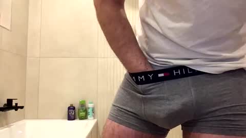 Snapshot of misterxy567 chatting on January 2026 04:33:02 PM misterxy567 online show from January 2026 04:33:02 PM