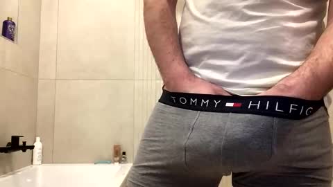 Snapshot of misterxy567 chatting on February 2026 06:12:02 PM misterxy567 online show from February 2026 06:12:02 PM