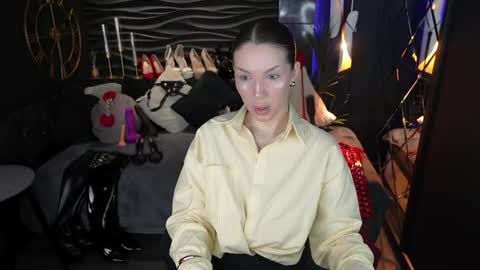 Darsy online show from May 2026 01:39:02 PM
