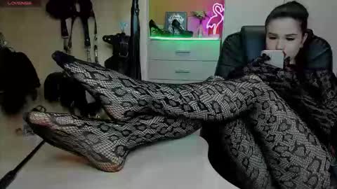 Mistress Kristi online show from June 2026 06:30:01 PM