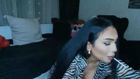 Snapshot of mistress_meryem chatting on July 2026 10:23:01 PM mistress_meryem online show from July 2026 10:23:01 PM