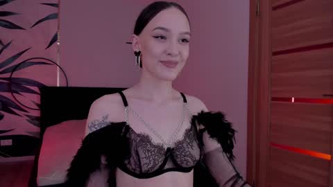 Mistress Mia online show from December 2024 03:17:01 PM