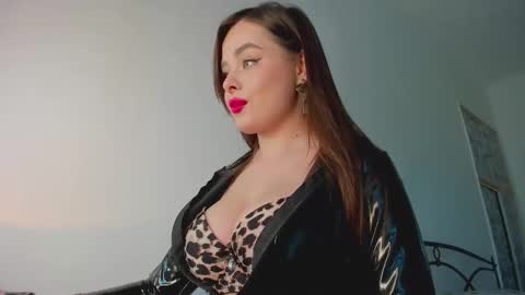 mistress_milana_ online show from May 2026 05:32:01 PM
