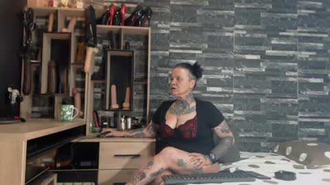 Mistress Mirybossy online show from May 2026 04:42:01 AM