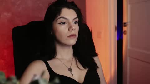 Snapshot of mistress_rochelle chatting on March 2025 12:53:01 AM Miss Rochelle online show from March 2025 12:53:01 AM