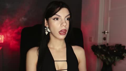 Snapshot of mistress_rochelle chatting on October 2025 08:50:02 PM Miss Rochelle online show from October 2025 08:50:02 PM