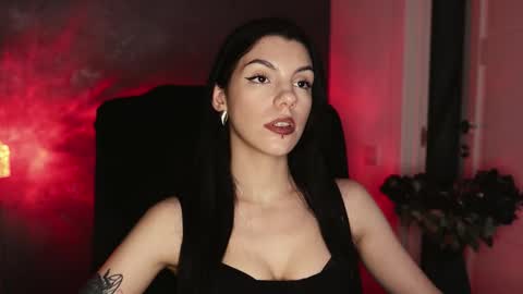 Snapshot of mistress_rochelle chatting on October 2025 10:10:01 PM Miss Rochelle online show from October 2025 10:10:01 PM