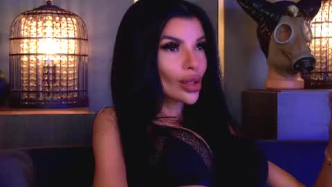 Elenia online show from June 2026 11:13:02 AM
