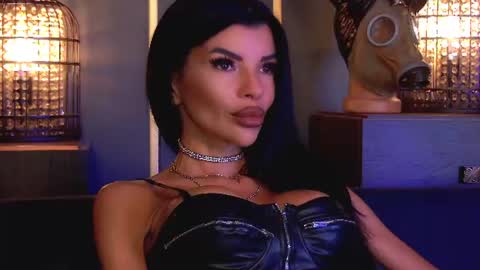 Elenia online show from July 2026 09:59:01 AM