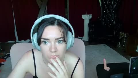 Mistress June online show from March 2026 04:41:01 PM