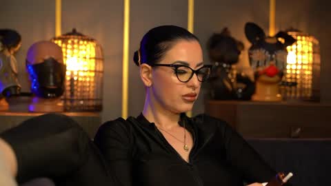 Mistress Kelly online show from May 2026 11:55:01 PM