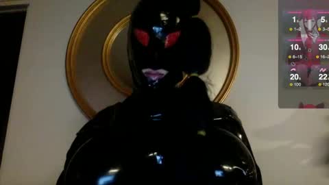 Snapshot of mistresslatexxx chatting on February 2025 10:37:02 AM Bianca online show from February 2025 10:37:02 AM