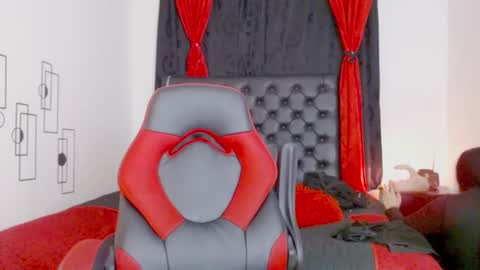 Mistresslombana online show from September 2025 04:33:02 AM