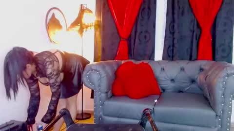 Mistresslombana online show from July 2026 09:38:01 AM