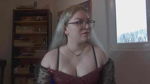 Snapshot of mistressmarlena chatting on February 2026 07:34:01 AM Mistress Marlena online show from February 2026 07:34:01 AM