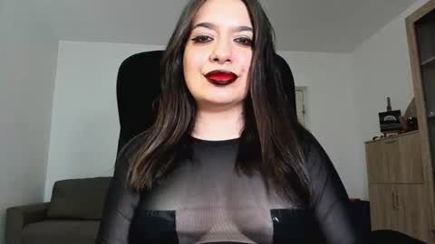 YourGoddessM online show from July 2026 11:07:01 AM