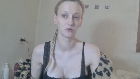 mistressmilly32 online show from February 2026 08:45:01 AM