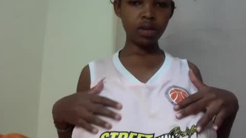 misty_shee online show from June 2026 04:23:01 PM