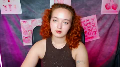 Snapshot of mistyrosee chatting on June 2026 06:20:01 PM Aria online show from June 2026 06:20:01 PM
