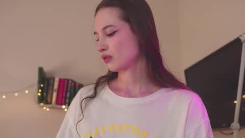 Mita online show from March 2025 04:10:01 AM