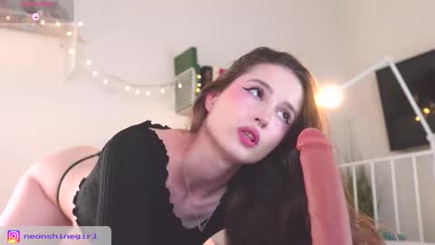 Mita online show from September 2025 05:42:01 AM